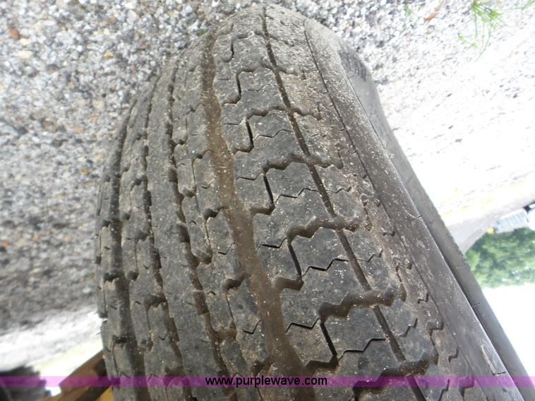 image for item AG9497 1992 Vermeer 935 brush chipper