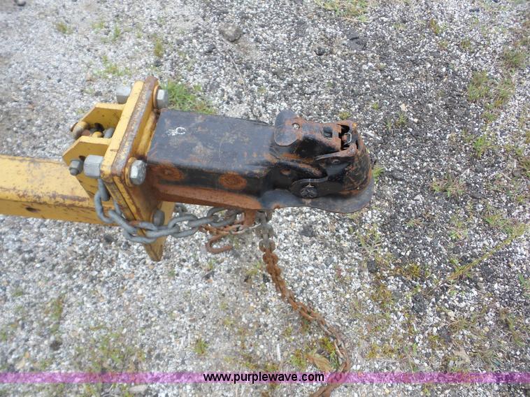 image for item AG9497 1992 Vermeer 935 brush chipper