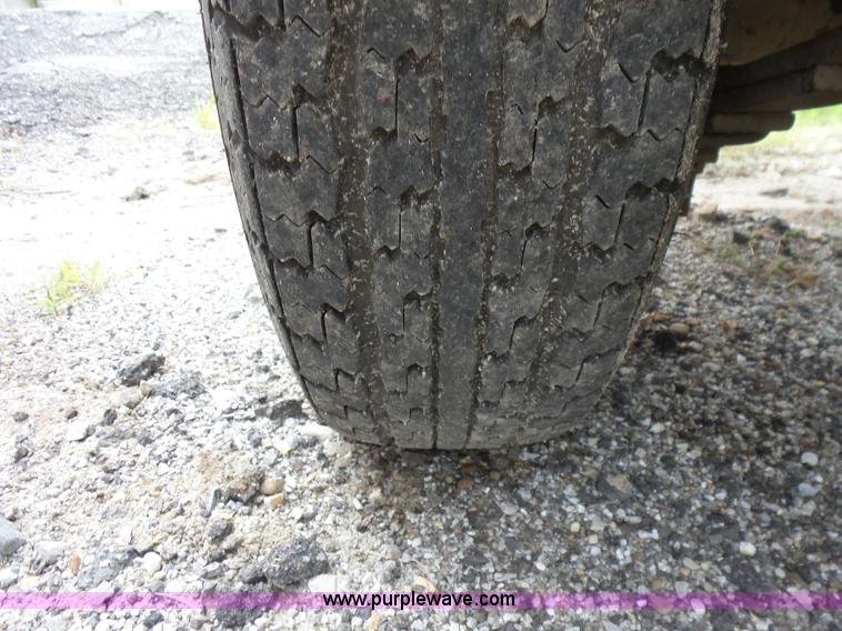 image for item AG9497 1992 Vermeer 935 brush chipper