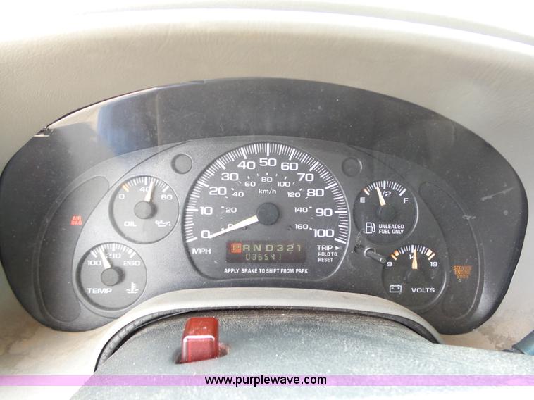 image for item AP9367 2004 Chevrolet Astro Extended Cargo van