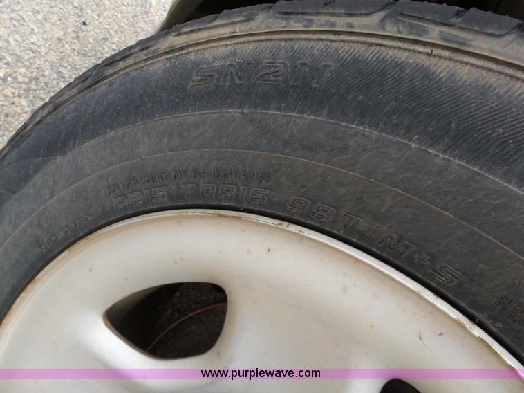 image for item AP9367 2004 Chevrolet Astro Extended Cargo van