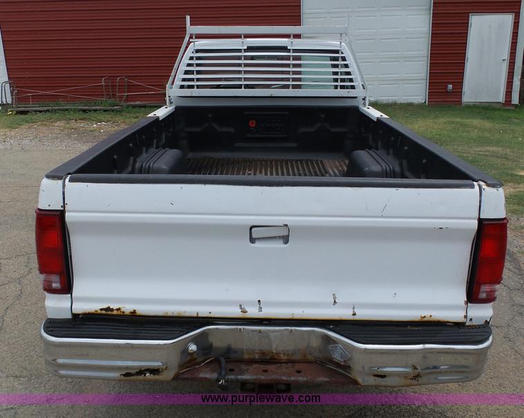 image for item AP9368 1991 Chevrolet S10 pickup truck