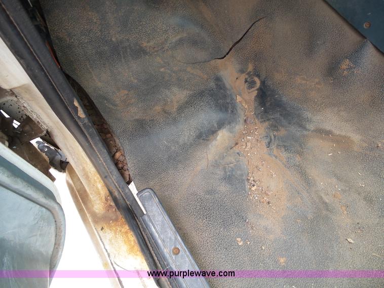 image for item AP9368 1991 Chevrolet S10 pickup truck