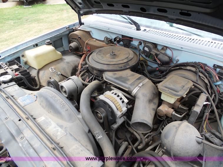 image for item AP9368 1991 Chevrolet S10 pickup truck