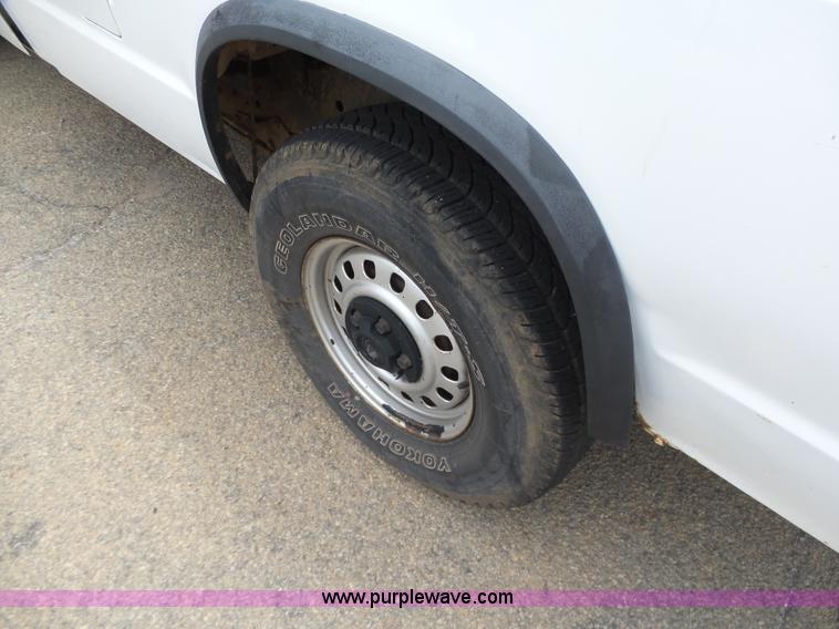 image for item AP9368 1991 Chevrolet S10 pickup truck