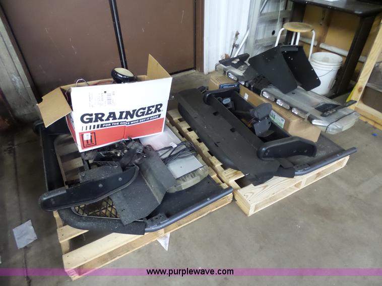 image for item AP9371 Emergency vehicle parts and accessories