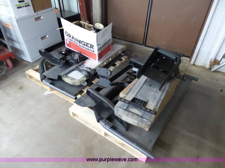 image for item AP9371 Emergency vehicle parts and accessories