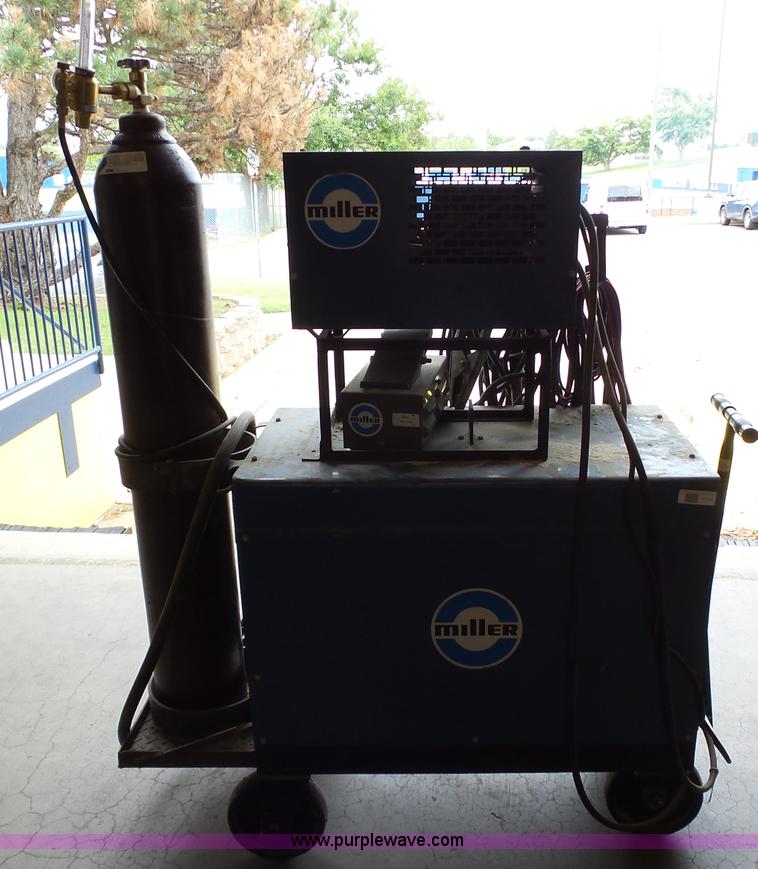 image for item AP9372 Miller Dialarc HF arc welder