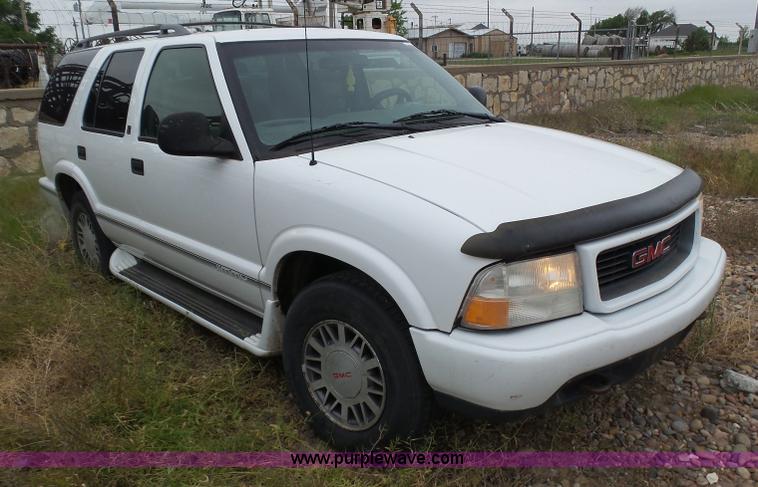 image for item AR9318 1998 GMC Jimmy SLS SUV