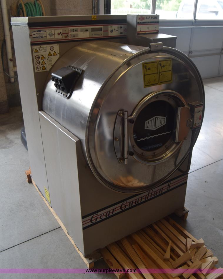 image for item AR9529 Milnor Gear Guardian 8 washer-extractor