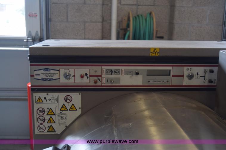 image for item AR9529 Milnor Gear Guardian 8 washer-extractor