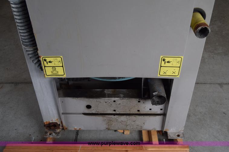 image for item AR9529 Milnor Gear Guardian 8 washer-extractor