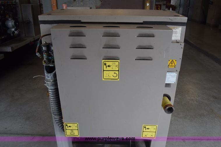 image for item AR9529 Milnor Gear Guardian 8 washer-extractor