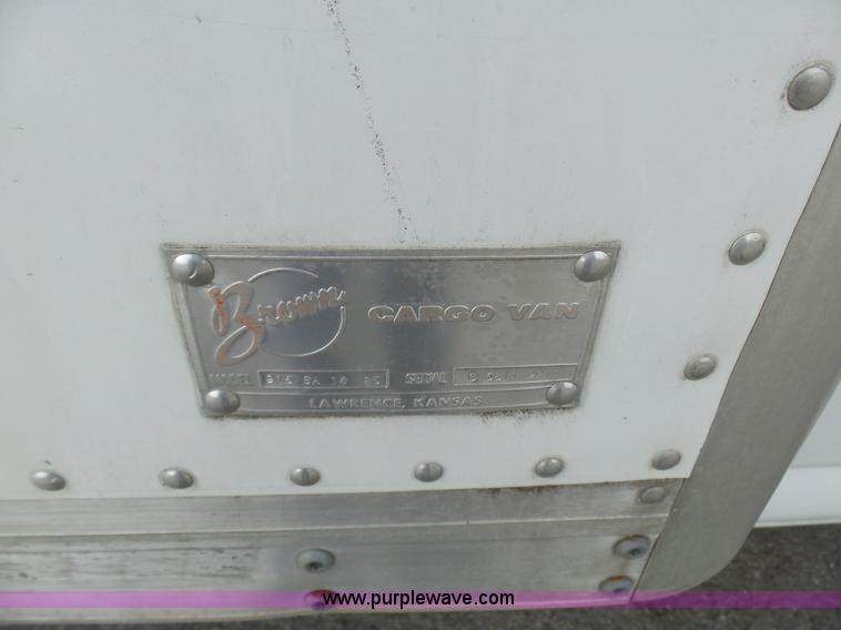 image for item AV9851 2000 Chevrolet Express G3500 box truck