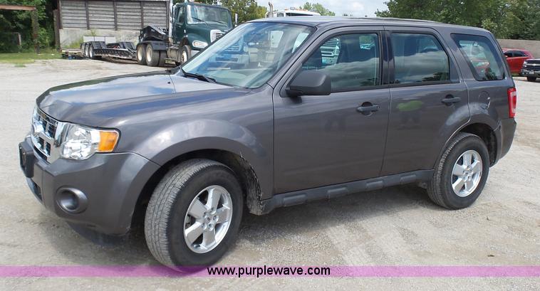 image for item AV9914 2011 Ford Escape SUV