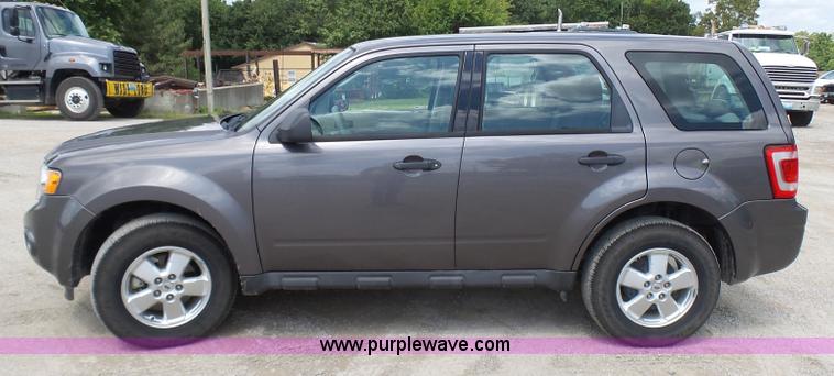 image for item AV9914 2011 Ford Escape SUV