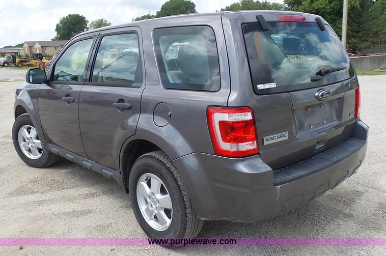 image for item AV9914 2011 Ford Escape SUV