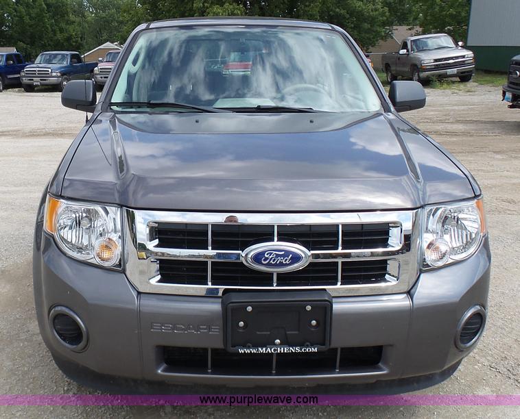 image for item AV9914 2011 Ford Escape SUV