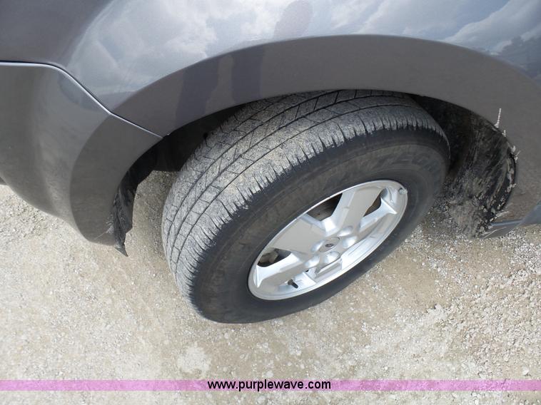 image for item AV9914 2011 Ford Escape SUV