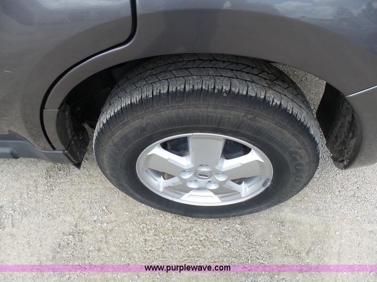 image for item AV9914 2011 Ford Escape SUV