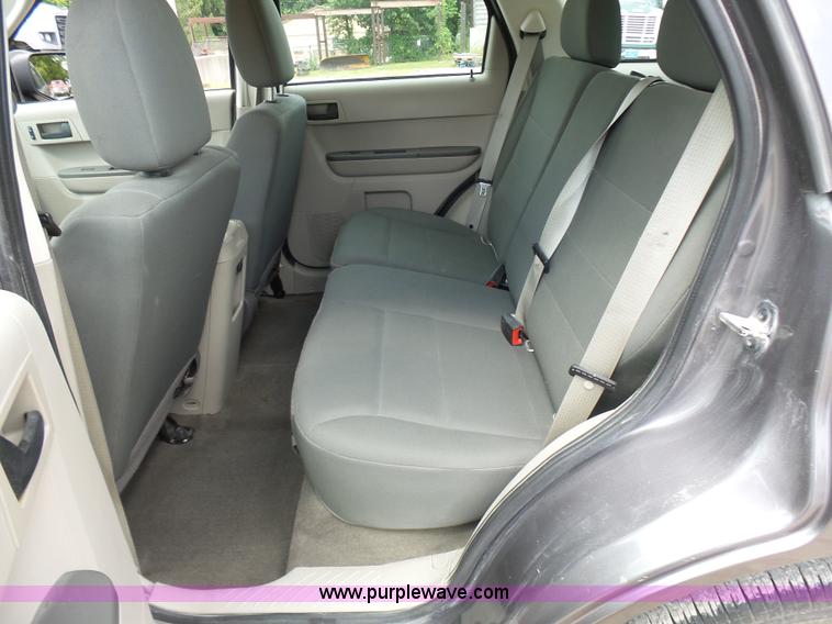 image for item AV9914 2011 Ford Escape SUV