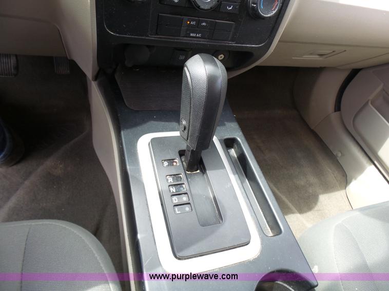 image for item AV9914 2011 Ford Escape SUV