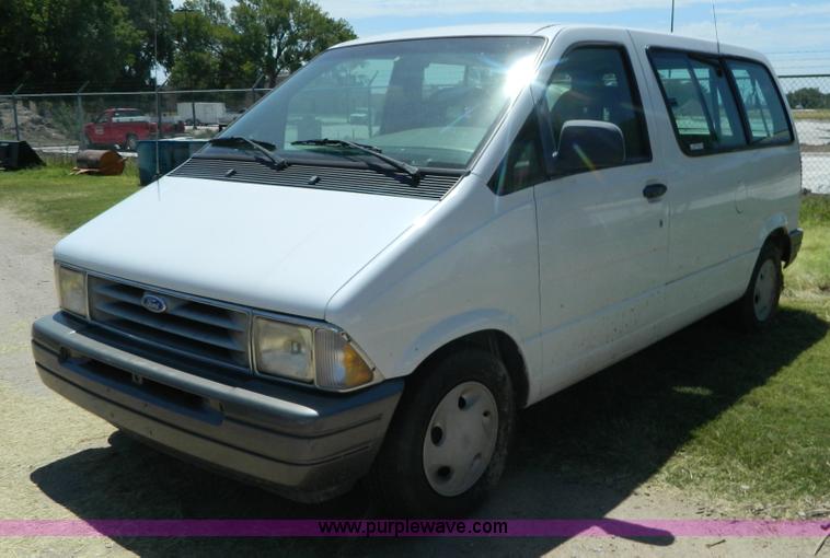 image for item AX9504 1997 Ford Aerostar van