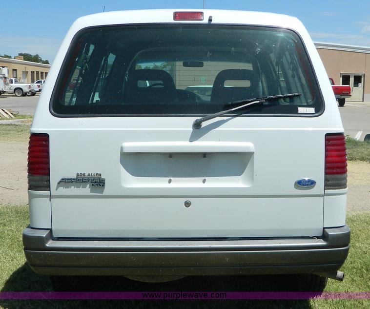 image for item AX9504 1997 Ford Aerostar van