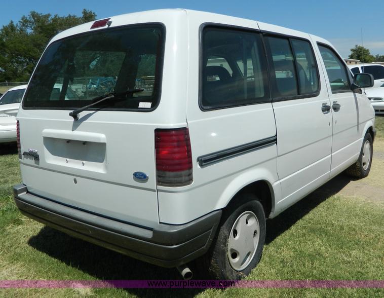 image for item AX9504 1997 Ford Aerostar van