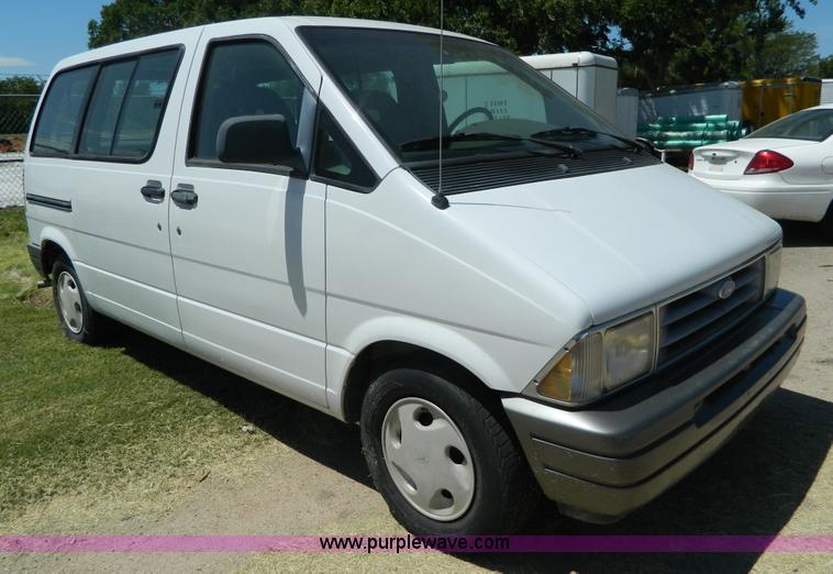 image for item AX9504 1997 Ford Aerostar van