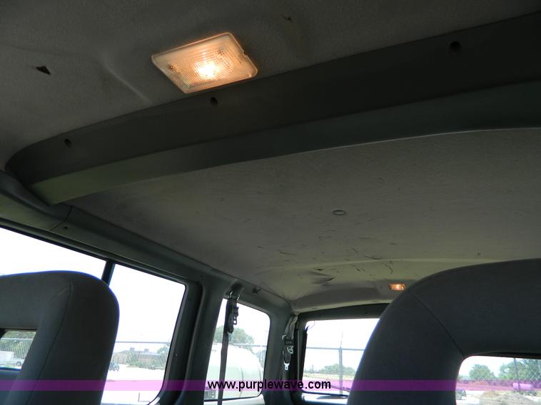 image for item AX9504 1997 Ford Aerostar van