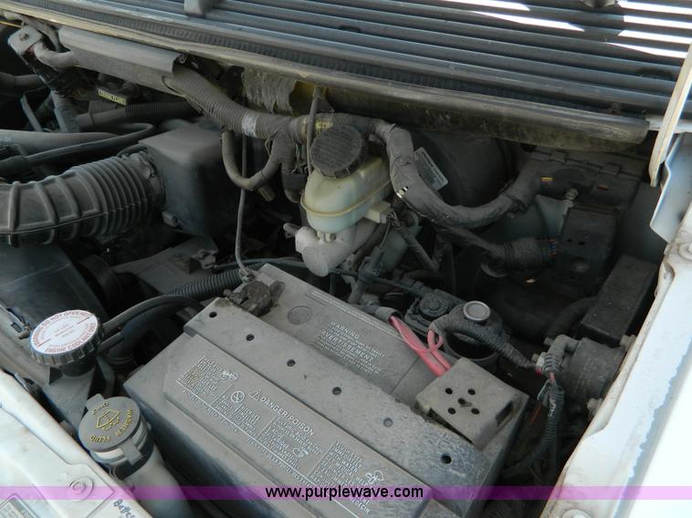 image for item AX9504 1997 Ford Aerostar van