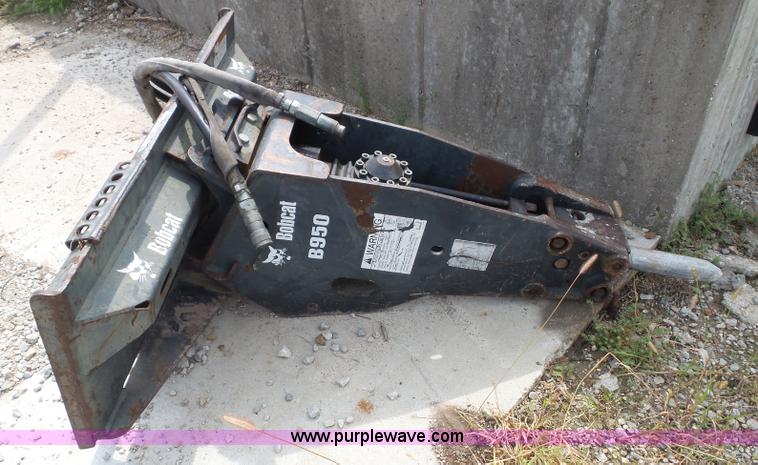 image for item BG9255 Bobcat B950 hammer/breaker