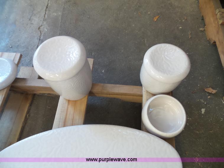 image for item BG9296 Kohler Rosewood sink and toilet