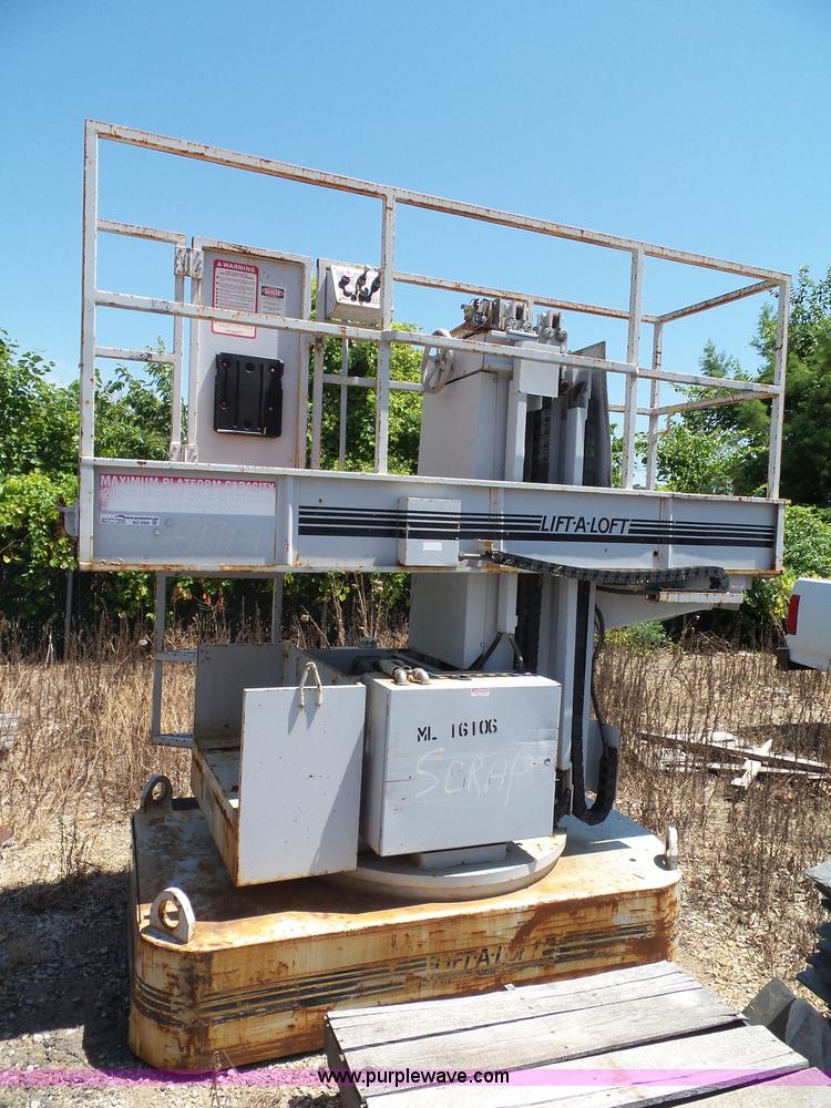 image for item BG9309 1996 Lift-a-loft MCL24.0-4 vertical lift