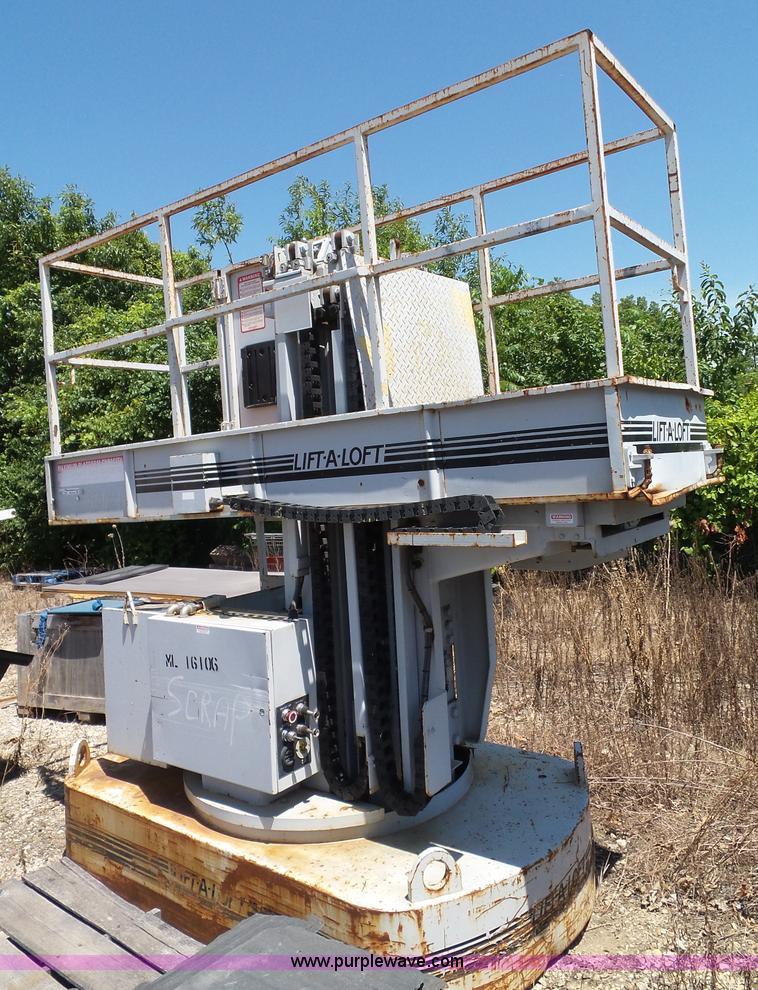 image for item BG9309 1996 Lift-a-loft MCL24.0-4 vertical lift