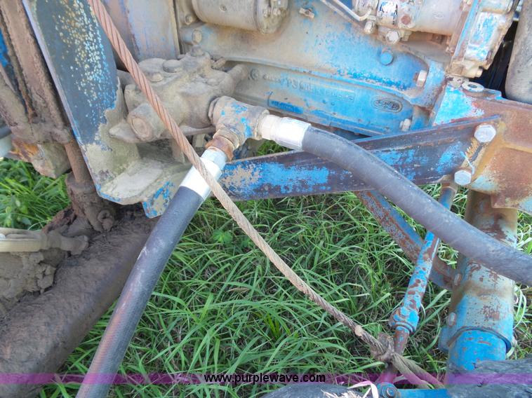 image for item BG9401 Ford 5600 tractor with side mower