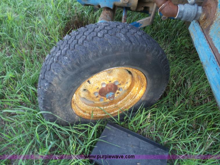 image for item BG9401 Ford 5600 tractor with side mower