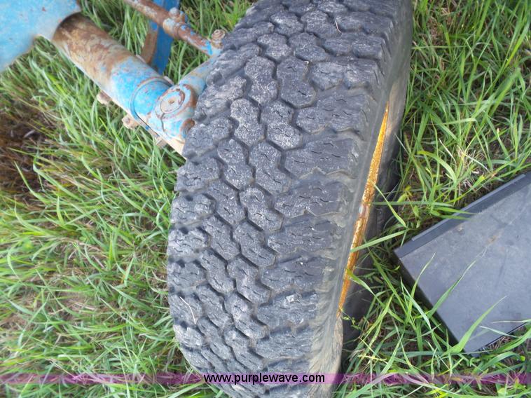 image for item BG9401 Ford 5600 tractor with side mower