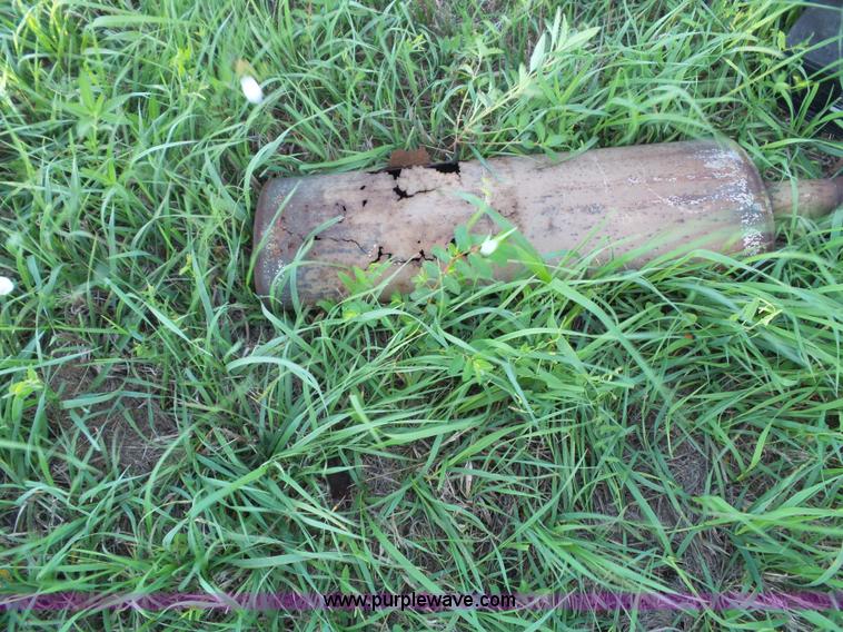 image for item BG9401 Ford 5600 tractor with side mower