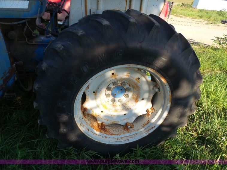 image for item BG9401 Ford 5600 tractor with side mower