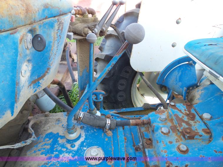 image for item BG9401 Ford 5600 tractor with side mower