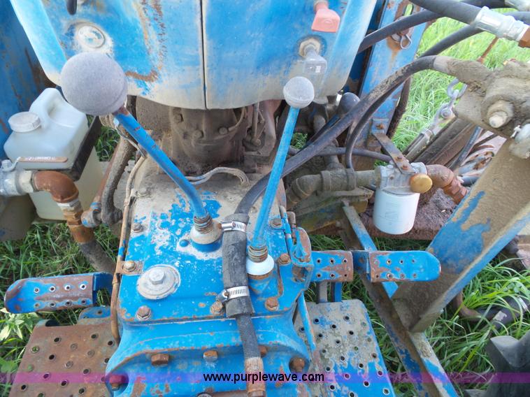 image for item BG9401 Ford 5600 tractor with side mower