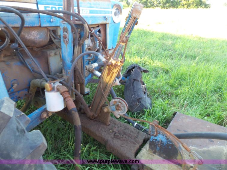image for item BG9401 Ford 5600 tractor with side mower