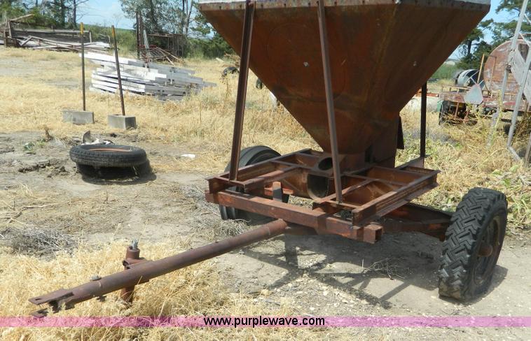 image for item BQ9801 Grain tank