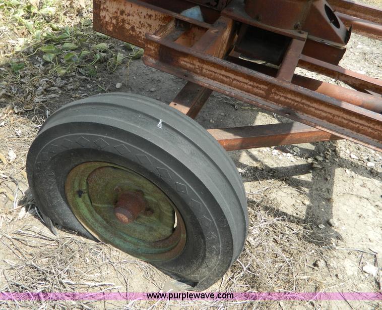 image for item BQ9801 Grain tank