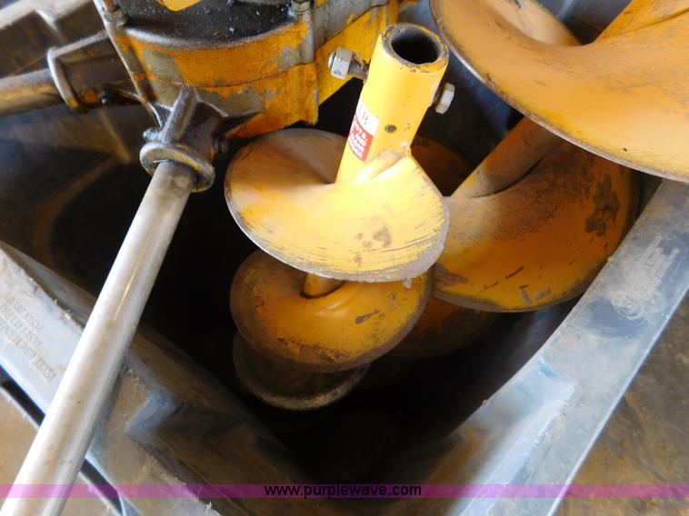 image for item BR9082 General 35 post hole auger