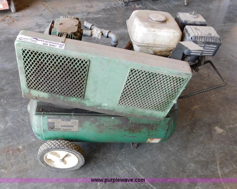 image for item BR9087 Speedaire 5FZ14A air compressor