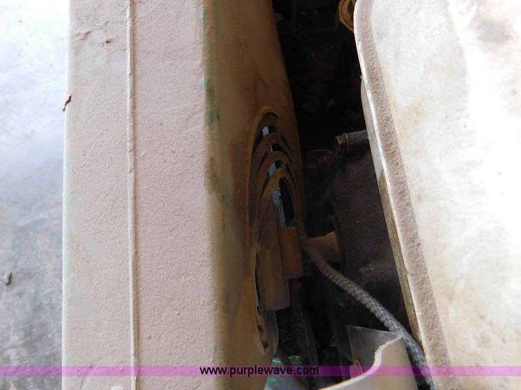 image for item BR9087 Speedaire 5FZ14A air compressor