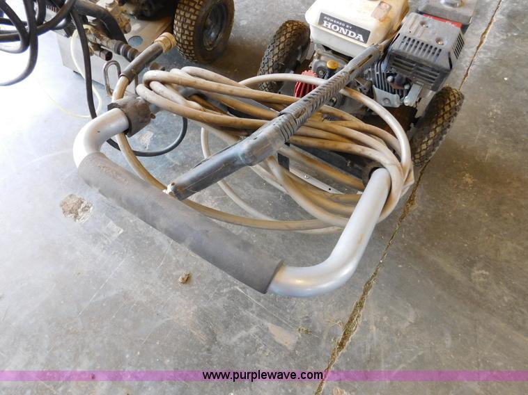 image for item BR9088 (2) pressure washers